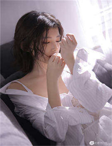 《花影重重19楼》