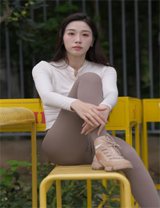 《为了你我愿意热爱整个世界电视剧》
